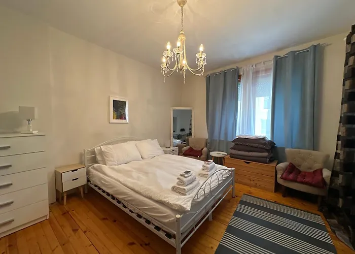 Citycentre Gem With Free Parking アパート *